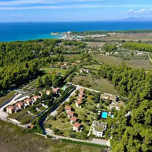 https://polyastron-place-hotel-spa.hotelschalkidiki.net